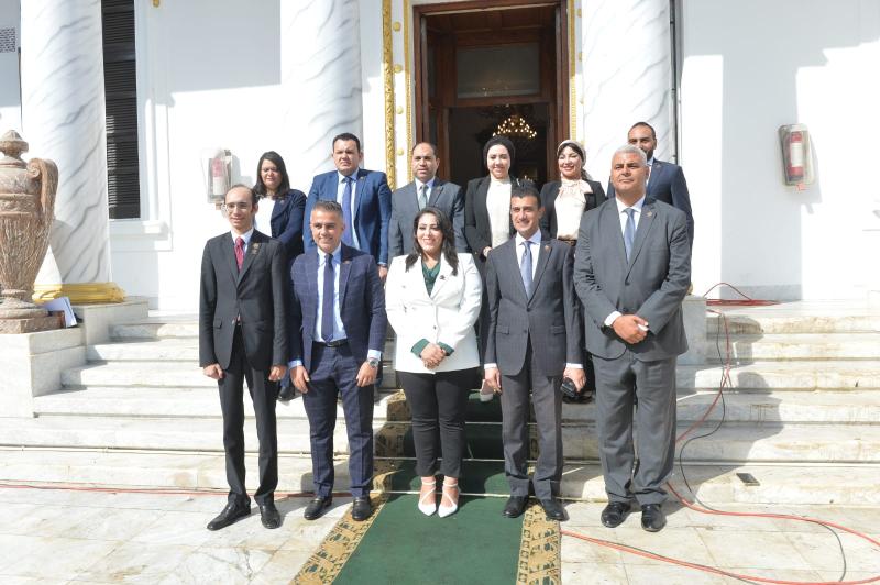 نواب تنسيقية شباب الاحزاب 