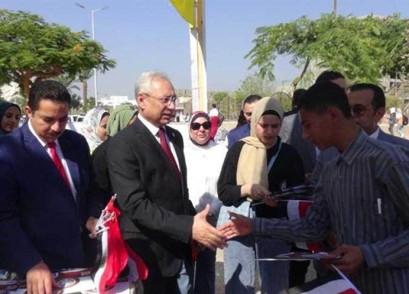 رئيس جامعة المنيا: التوسع في استصلاح الأراضي وحفر آبار المياه الجوفية