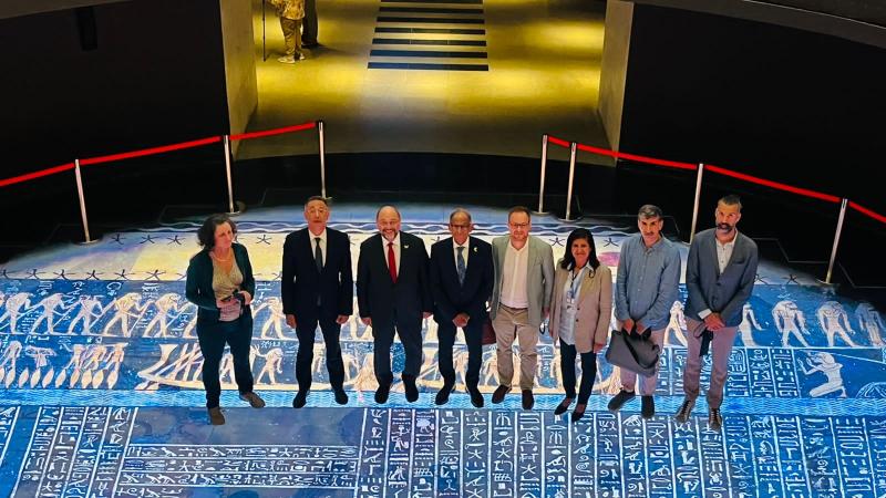 المتحف القومي للحضارة المصرية يستقبل وفدا من مؤسسة فريدريش ايبرت الألمانية