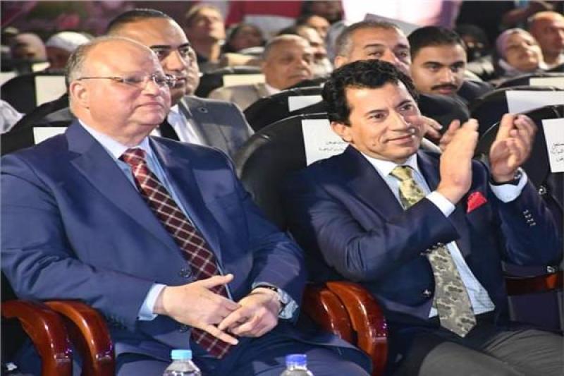 وزير الشباب والرياضه ومحافظ القاهرة- أرشيفية