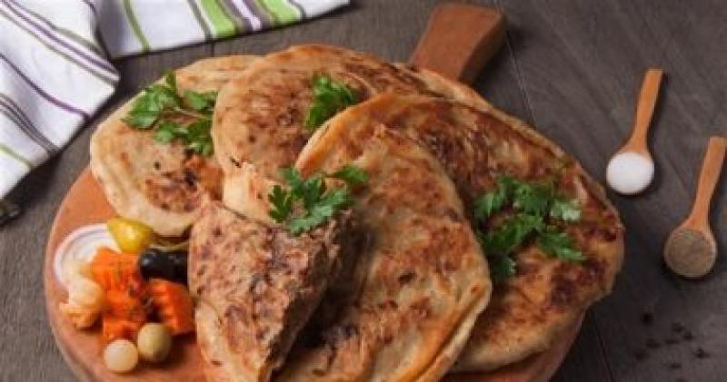 حواوشي البيض بالخضار
