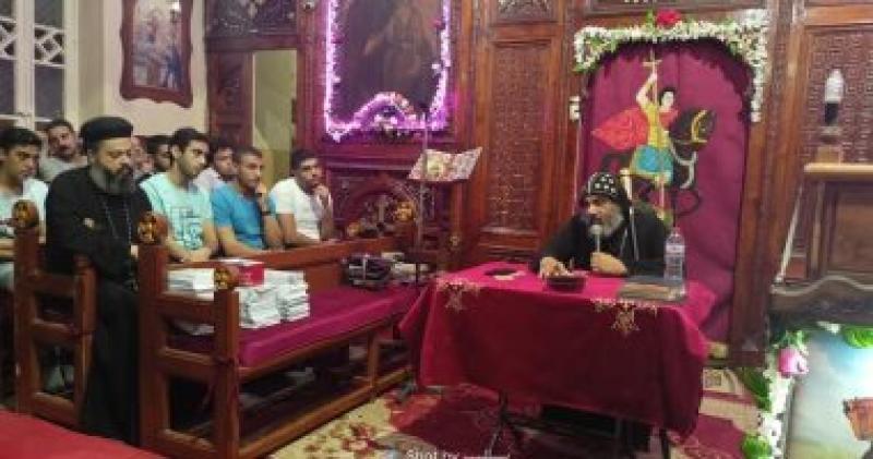 الكنيسة تعقد لقاء لمجمع كهنة شبين القناطر