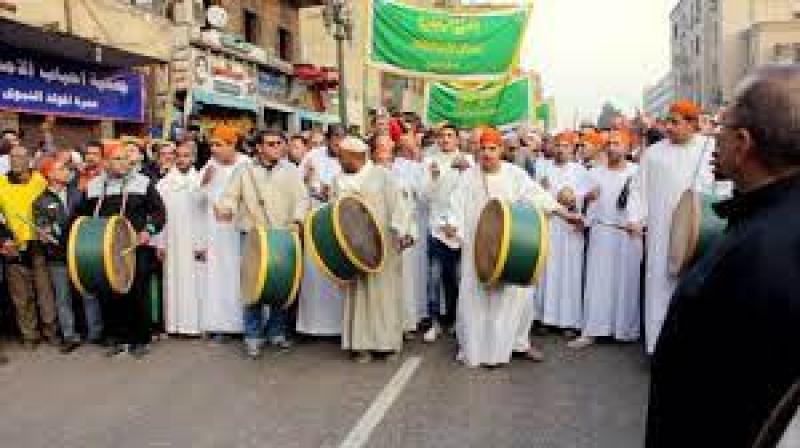 التونسيون يحيون الاحتفال بالمولد النبوي الشريف