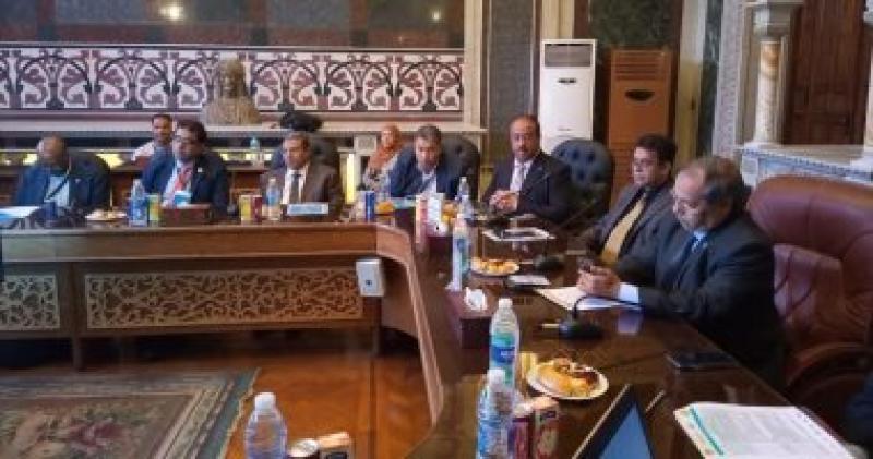 رئيس مركز البحوث الزراعية ورئيس جامعة المجر الزراعية