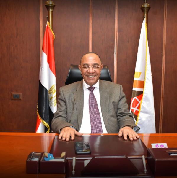 النائب عادل ناصر