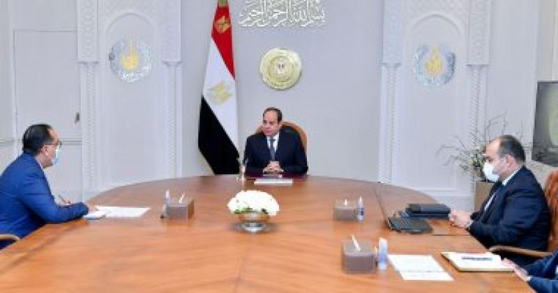خلال الاجتماع