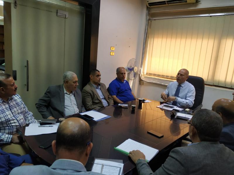 إجتماع نائب محافظ القاهرة 