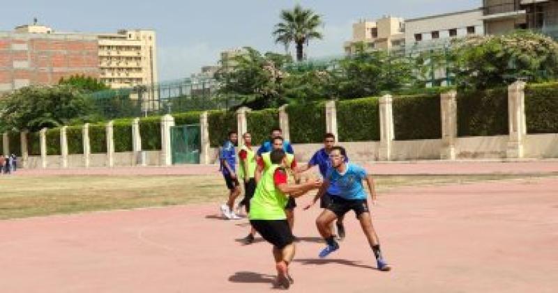 أنشطة طلابية بجامعة القاهرة