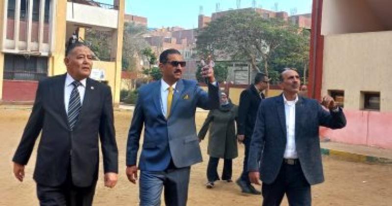 أشرف سلومة مدير مديرية التعليم بالجيزة