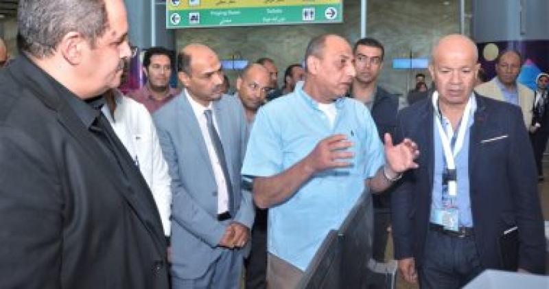 وزير الطيران المدنى