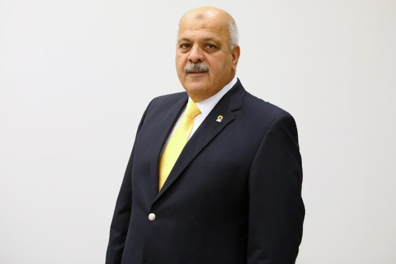 حازم حسني