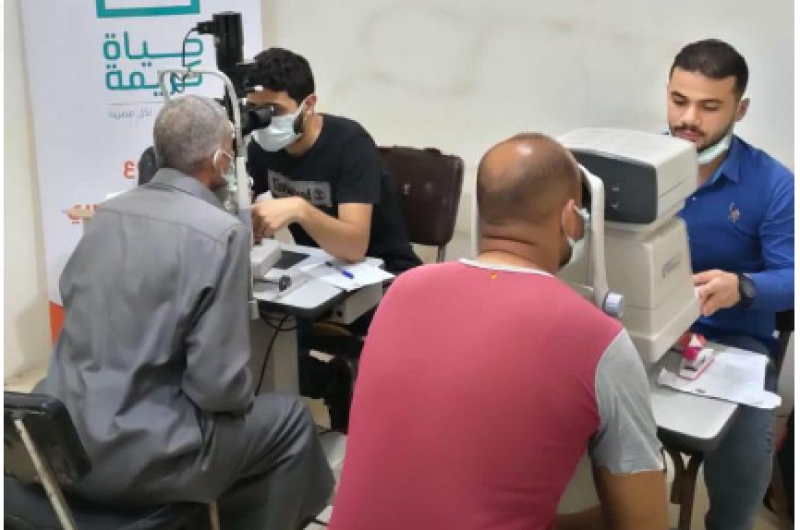  قوافل متخصصة في طب العيون