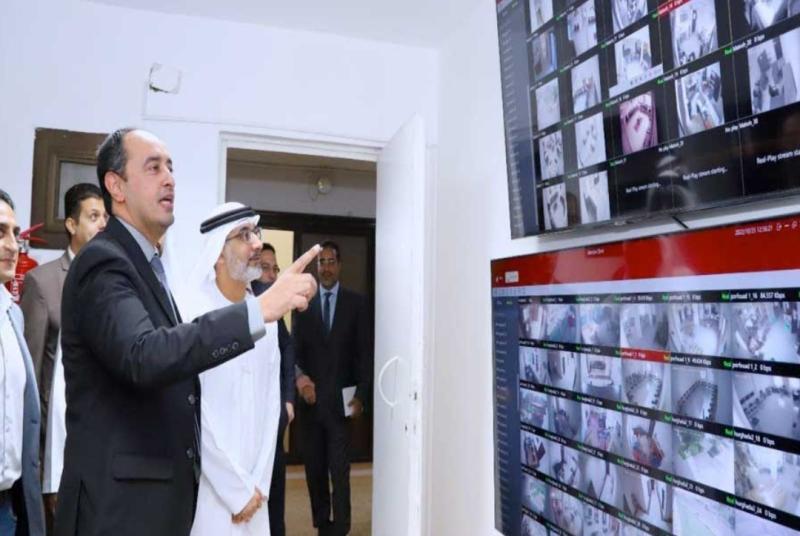 وفد شرطة دبي يزور صندوق الإدمان 