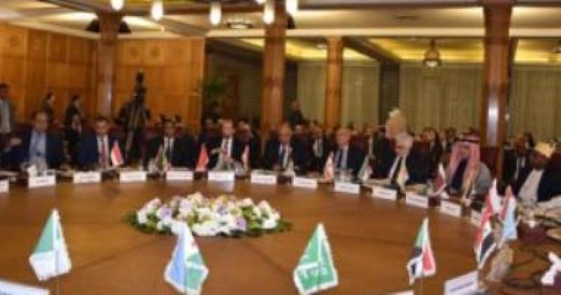 القمة العربية بالجزائر