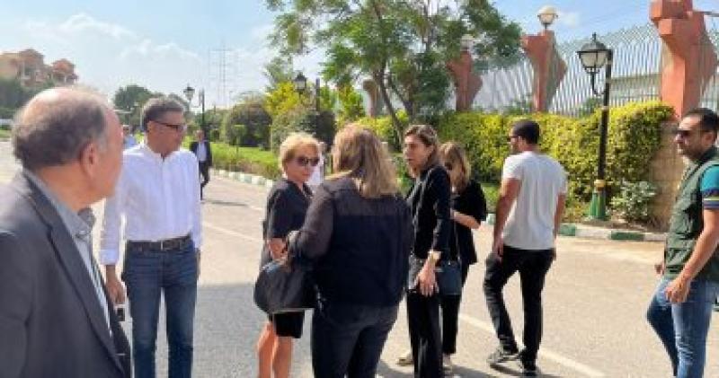 جنازة بهاء طاهر