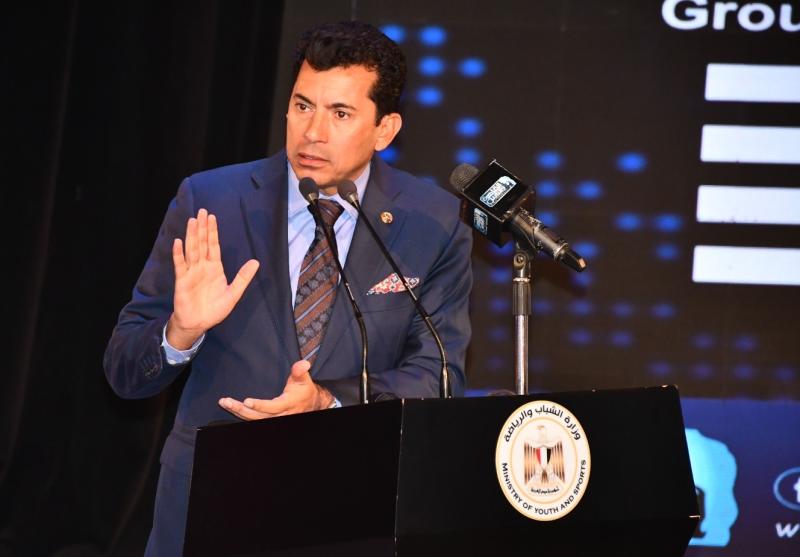 وزير الشباب 