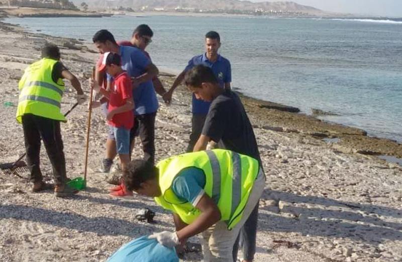 نظافة الشواطئ 