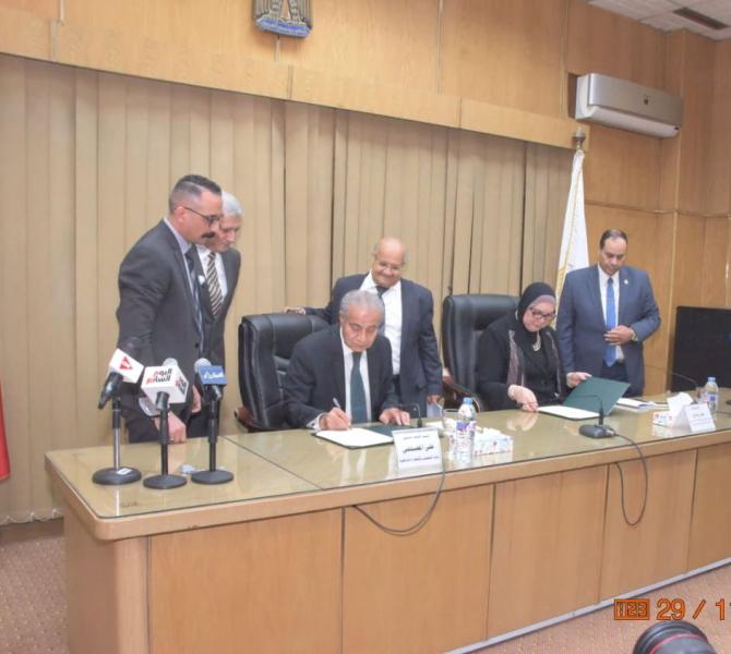 التموين توقع بروتوكول تعاون مع جهاز تنمية المشروعات 