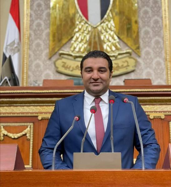 النائب محمود عصام موسى