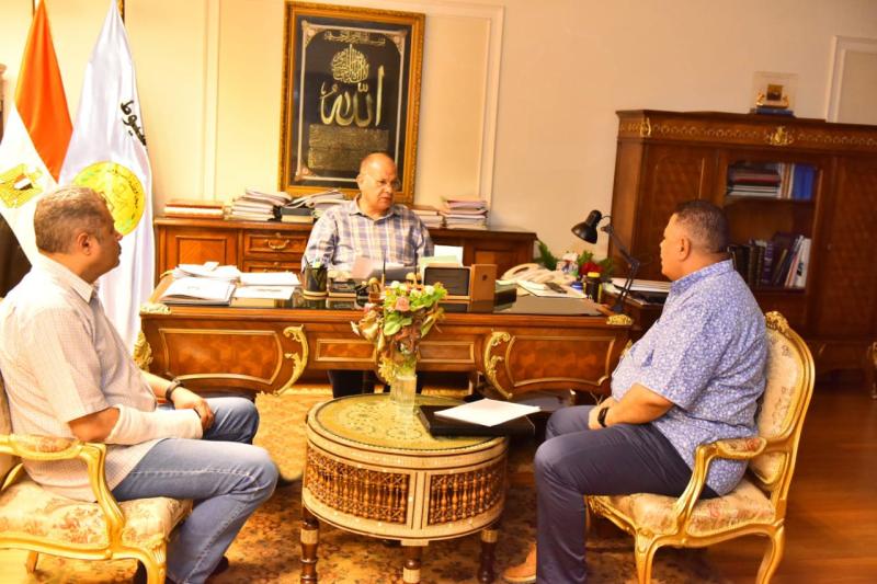 محالفظ أسيوط: تنظيم معرضين للأسر المنتجة والجمعيات الأهلية بالتعاون مع التضامن الاجتماعي  