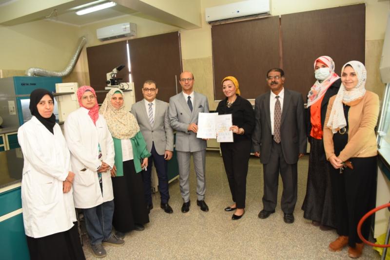 جانب من الجولة 