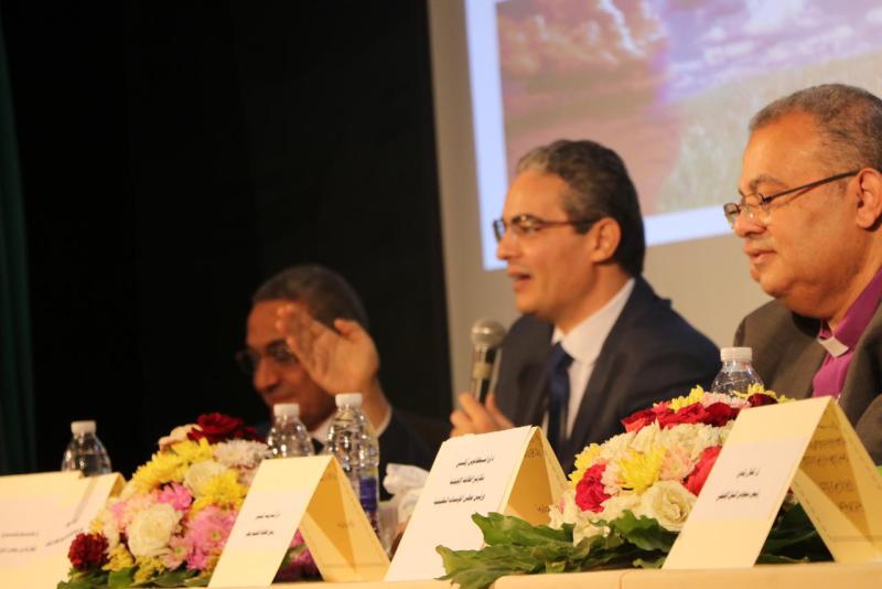  طارق سعده نقيب الإعلاميين