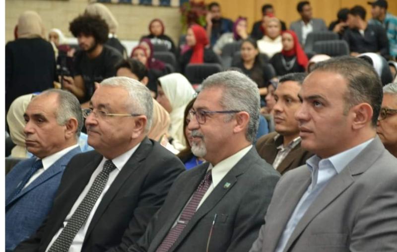 ندوات تنسيقية الأحزاب 