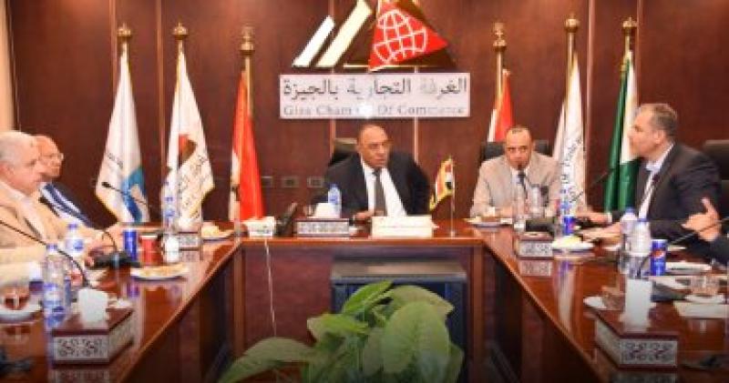 اجتماع غرفة الجيزة مع منتجى الدواجن