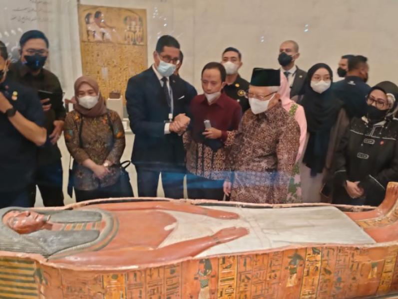 جانب من الزيارة