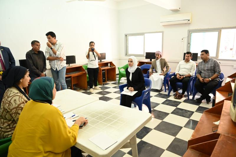 وزير الشباب والرياضة يتفقد مركز التنمية الشبابية بالطور