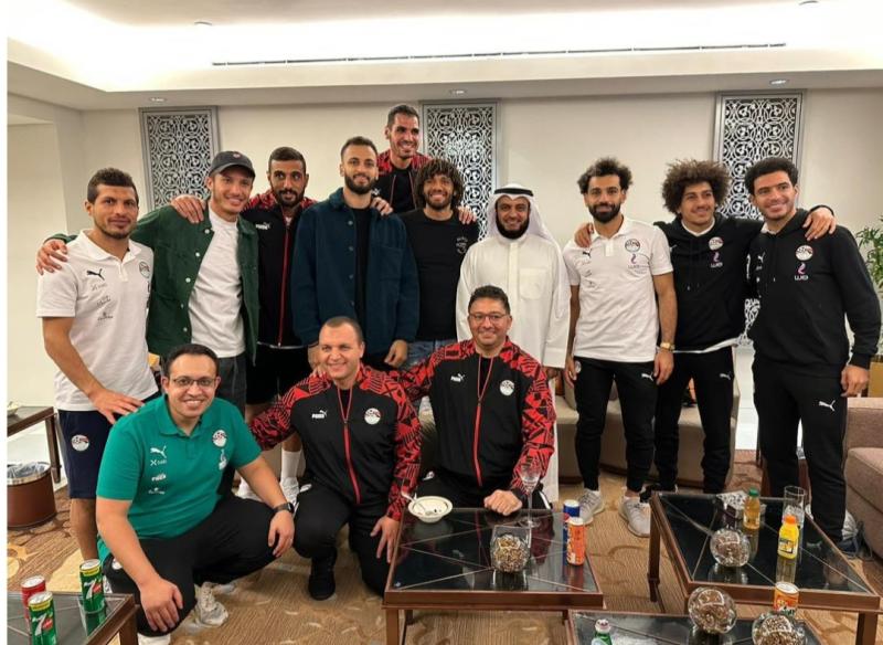 الشيخ مشاري راشد يهنىء المنتخب 