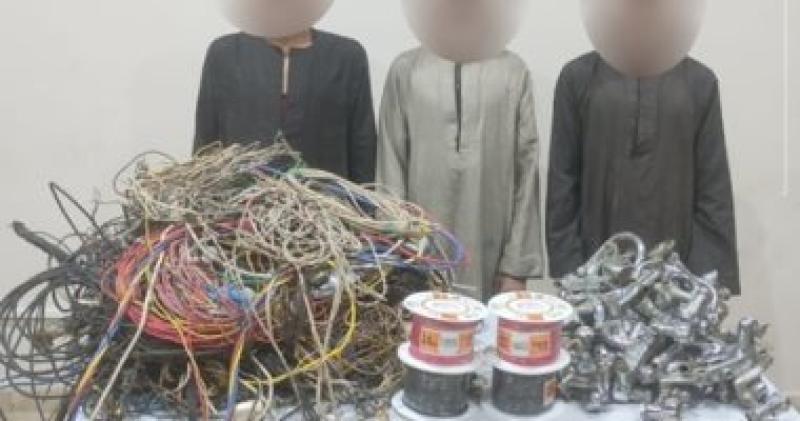 المتهمون والمضبوطات