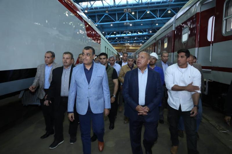 وزيرا النقل والإنتاج الحربي