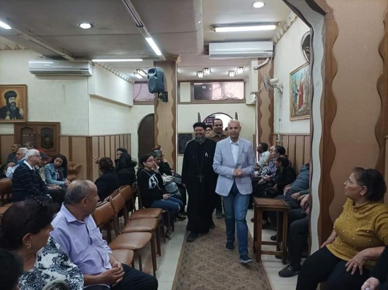 وكيل وزارة الصحة بالشرقية يتابع فعاليات المبادرات الرئاسية بجمعيه نهضة الشباب القبطي الارثوذكسي بالزقازيق