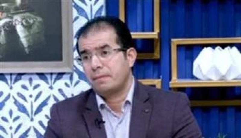 الدكتور مصطفى حامد 