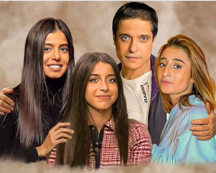 الفنان الراحل عامر منيب وبناته 