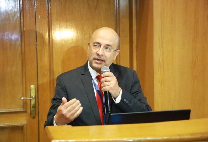 الدكتور محمد أنور رئيس جمعية مصدري ومصنعي المكملات الغذائية