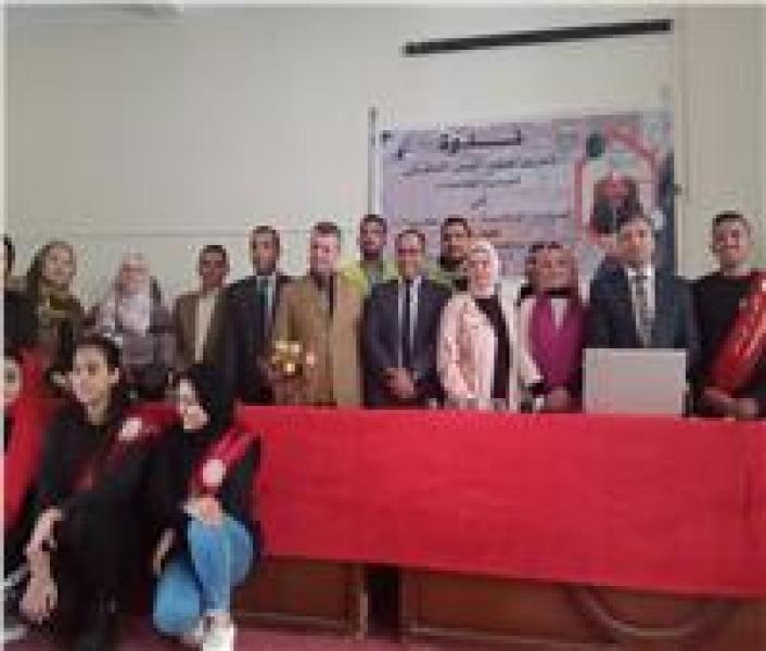 ثقافة المنيا تناقش الثقافة الرقمية وأهميتها