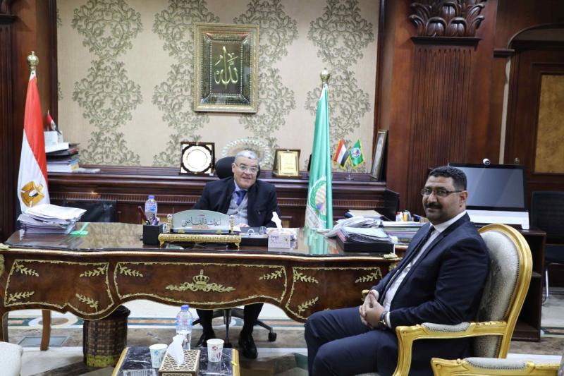 محافظ المنيا يبحث مع وكيل وزارة الزراعة الجديد عددا من الملفات لدفع التنمية الزراعية