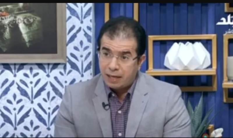 الدكتور مصطفي حامد استشاري الأمراض الصدرية