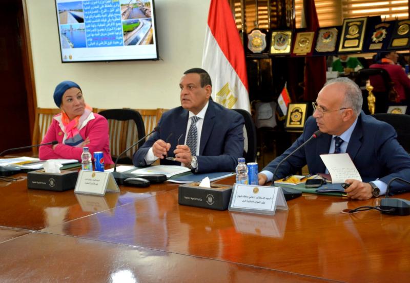إجتماع وزراء الرى والبيئة والتنمية المحلية 