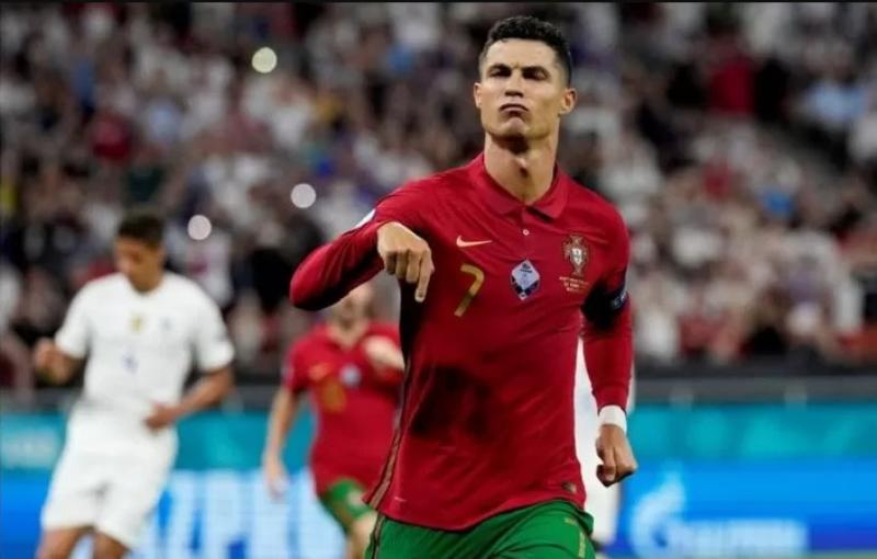  رونالدو