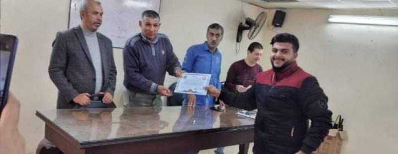 تنظيم دورة تدريبية لـ 34 شاب وفتاه من مطبقي المبيدات بالشرقية