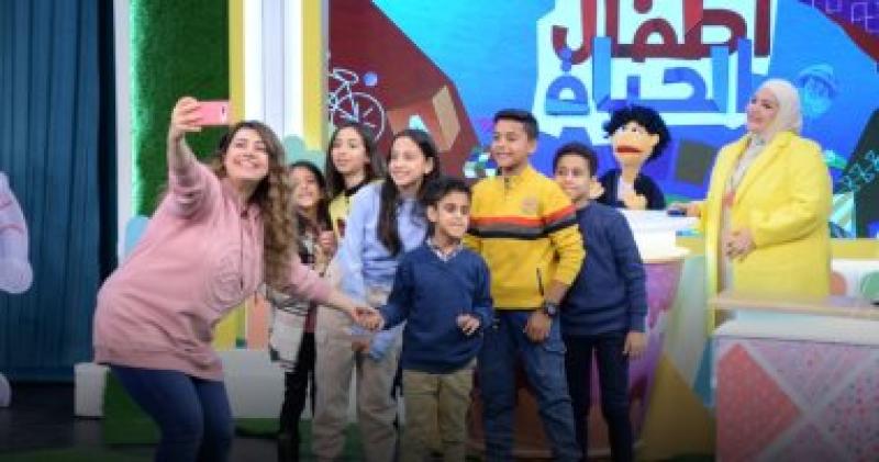 سلمى صباحي وسط الاطفال