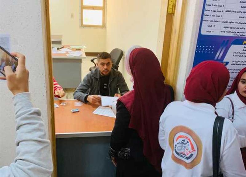 ٧٣١ طالبًا وطالبة يتنافسون علي مقاعد الاتحادات الطلابية بجامعة المنيا