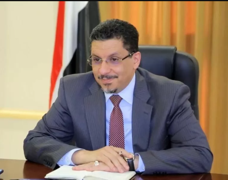 وزير الخارجية اليمني الدكتور أحمد عوض بن مبارك