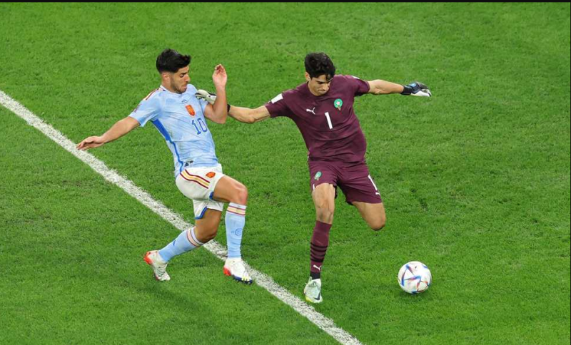جانب من مباراة المغرب وإسبانيا