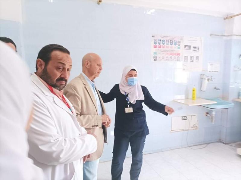 صحة الشرقية: مكافأة للعناية المركزة وجزاءات لفريق التطعيم  بالقرين 
