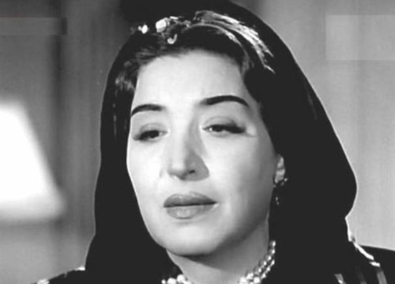 عزيزة أمير