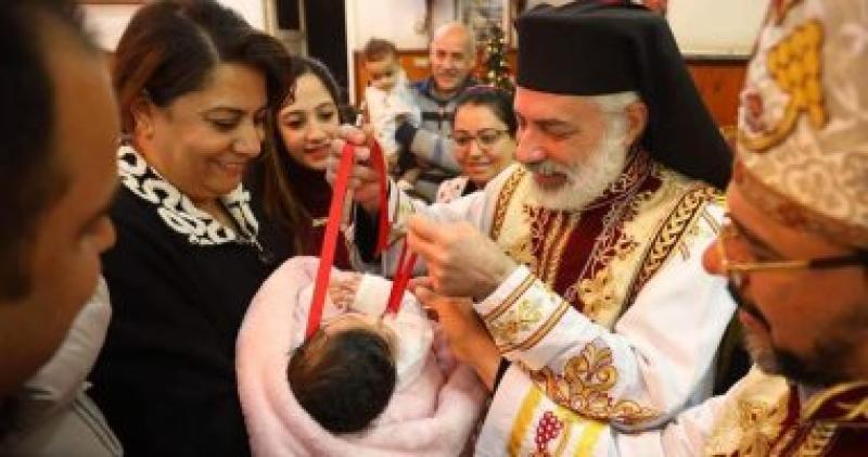 مطران إيبارشية المنيا للأقباط الكاثوليك يترأس قداس كنيسة أم المعونة الدائمة بسمالوط